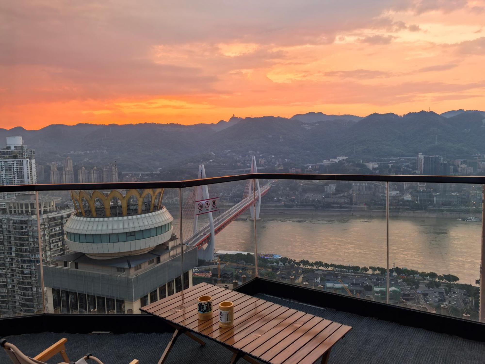 Yunqi River View Terrace Hotel 충칭 외부 사진